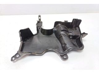 bontott DACIA LOGAN Felső Hűtőburkolat