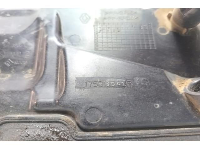 bontott DACIA LOGAN Felső Hűtőburkolat