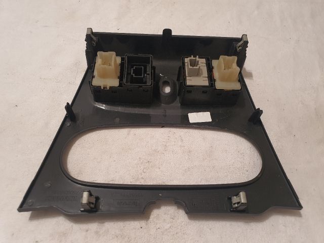 bontott DACIA LOGAN Fűtéskapcsoló Keret