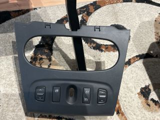 bontott DACIA LOGAN Fűtéskapcsoló Keret