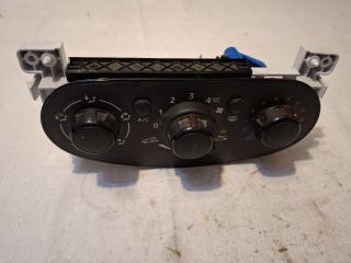 bontott DACIA LOGAN Fűtéskapcsoló (manuális klímás)