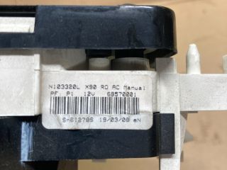 bontott DACIA LOGAN Fűtéskapcsoló (manuális klímás)