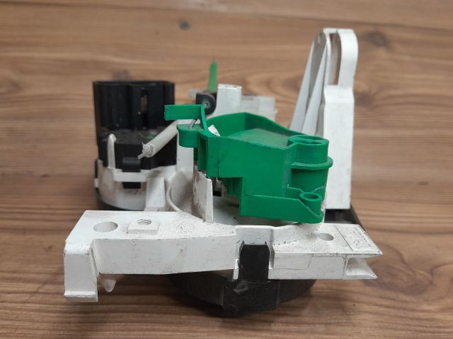 bontott DACIA LOGAN Fűtéskapcsoló (manuális klímás)