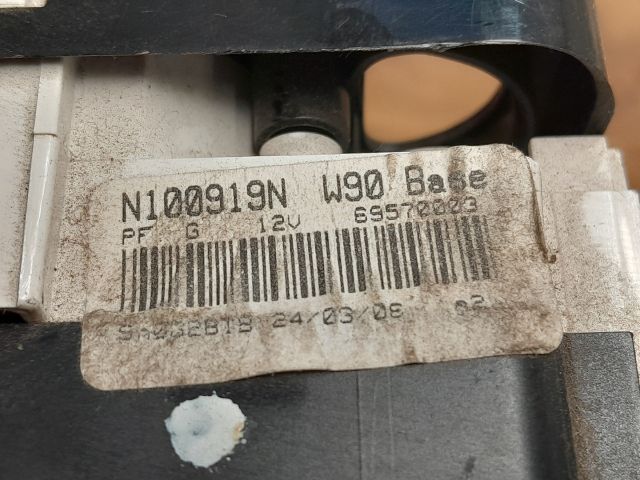 bontott DACIA LOGAN Fűtéskapcsoló (manuális klímás)