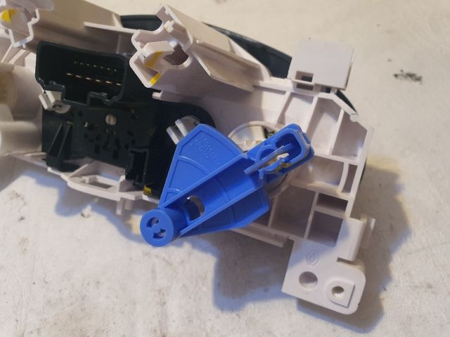 bontott DACIA LOGAN Fűtéskapcsoló (Nem klímás)