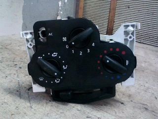 bontott DACIA LOGAN Fűtéskapcsoló