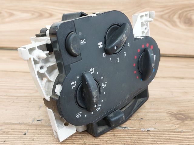 bontott DACIA LOGAN Fűtéskapcsoló
