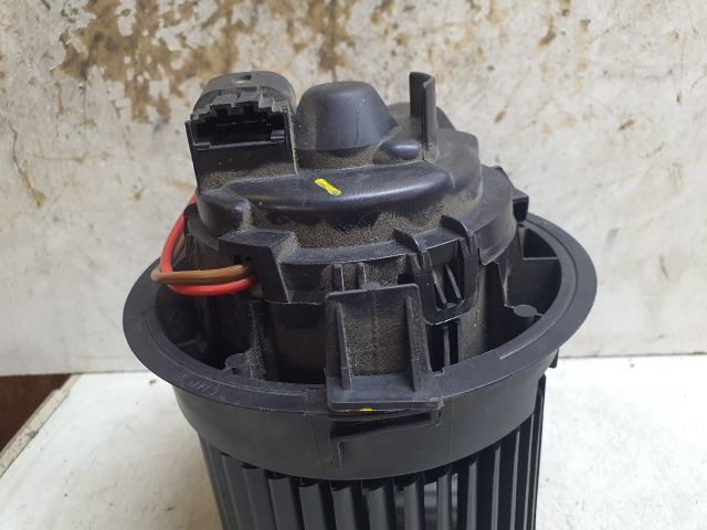 bontott DACIA LOGAN Fűtőmotor (Klímás)