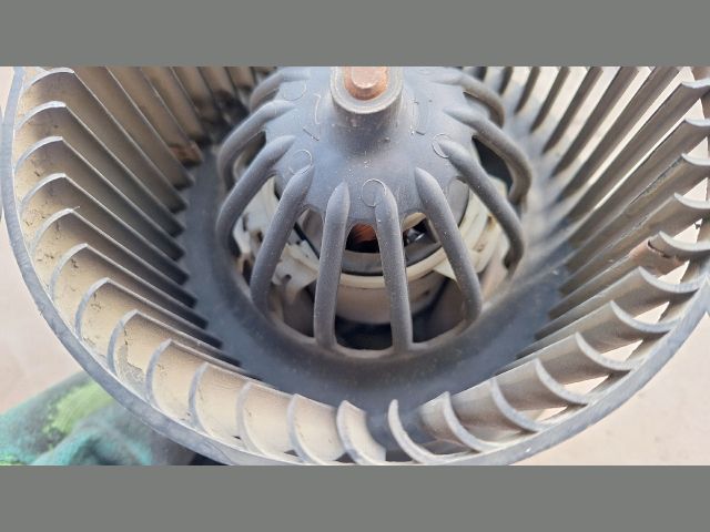 bontott DACIA LOGAN Fűtőmotor (Klímás)