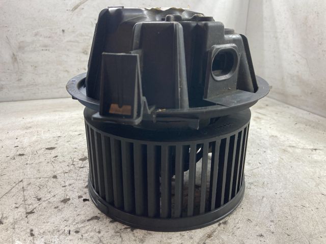 bontott DACIA LOGAN Fűtőmotor (Klímás)