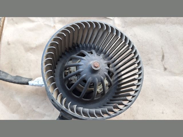 bontott DACIA LOGAN Fűtőmotor (Klímás)