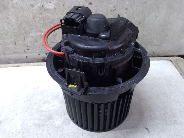 bontott DACIA LOGAN Fűtőmotor (Klímás)