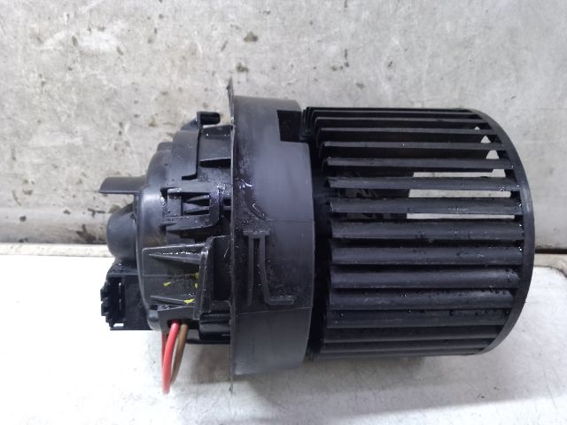 bontott DACIA LOGAN Fűtőmotor (Klímás)