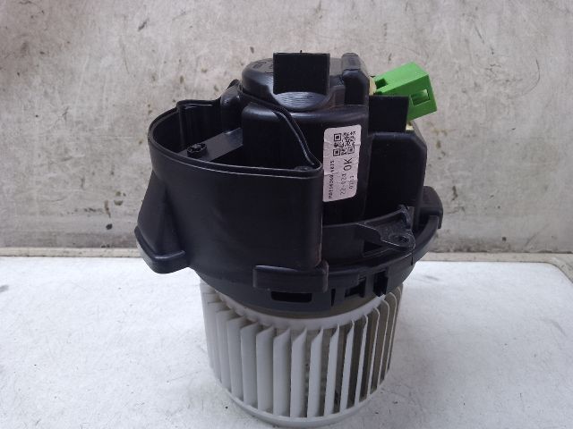 bontott DACIA LOGAN Fűtőmotor (Klímás)