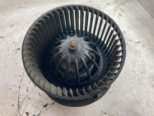 bontott DACIA LOGAN Fűtőmotor (Klímás)