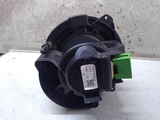 bontott DACIA LOGAN Fűtőmotor (Klímás)