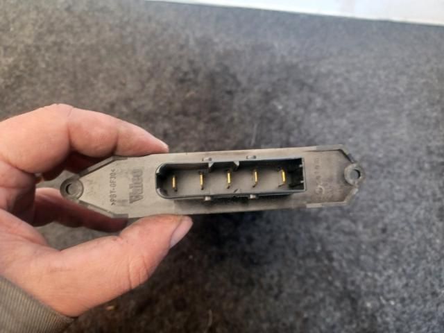 bontott DACIA LOGAN Fűtőradiátor (Elektromos)