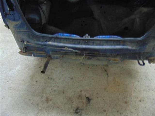 bontott DACIA LOGAN Hátfal