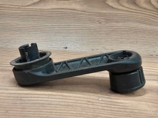 bontott DACIA LOGAN Hátsó Ablaktekerő Kar