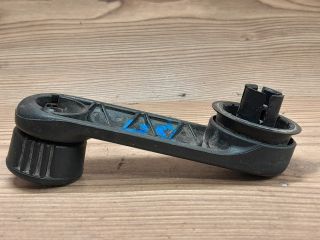 bontott DACIA LOGAN Hátsó Ablaktekerő Kar