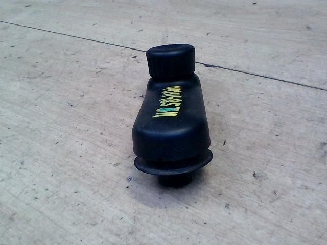 bontott DACIA LOGAN Hátsó Ablaktekerő Kar