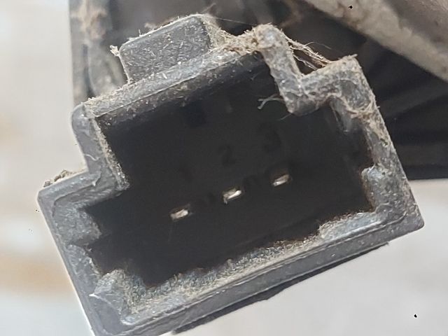 bontott DACIA LOGAN Hátsó Ablaktörlő Motor