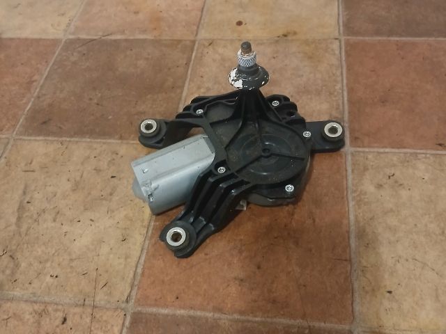 bontott DACIA LOGAN Hátsó Ablaktörlő Motor