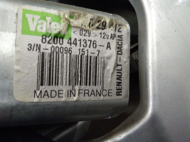 bontott DACIA LOGAN Hátsó Ablaktörlő Motor