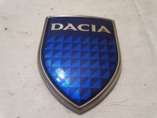 bontott DACIA LOGAN Hátsó Embléma