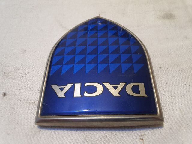 bontott DACIA LOGAN Hátsó Embléma