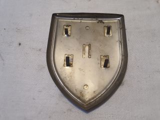 bontott DACIA LOGAN Hátsó Embléma