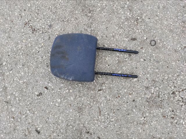 bontott DACIA LOGAN Hátsó Fejtámla