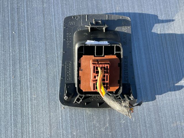 bontott DACIA LOGAN Hátsó középső Ablakemelő Kapcsoló