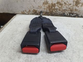 bontott DACIA LOGAN Hátsó középső Biztonsági Öv Csat