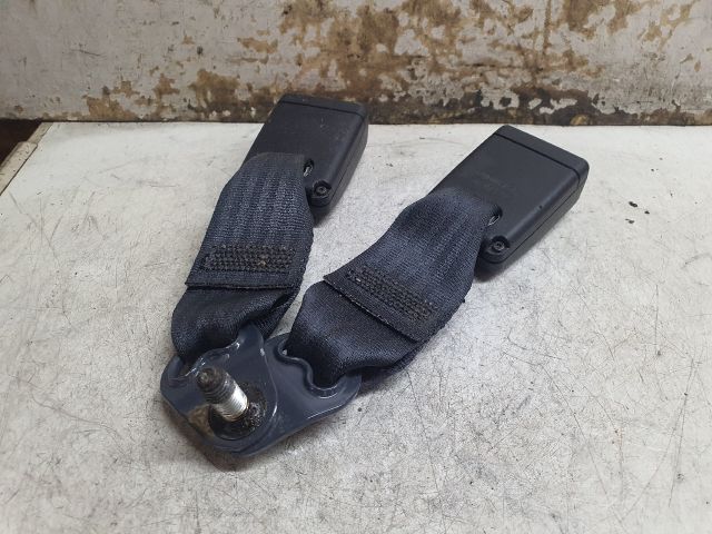 bontott DACIA LOGAN Hátsó középső Biztonsági Öv Csat