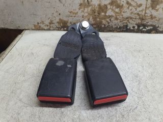 bontott DACIA LOGAN Hátsó középső Biztonsági Öv Csat