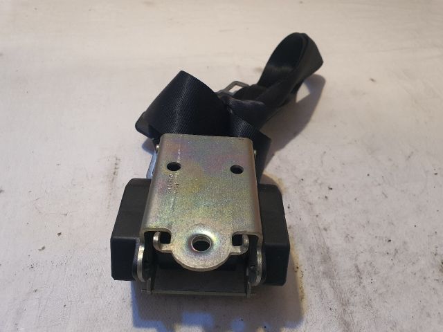 bontott DACIA LOGAN Hátsó középső Biztonsági Öv