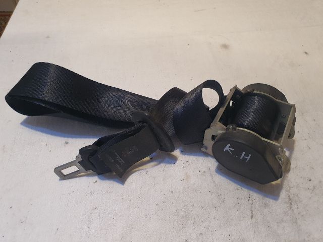 bontott DACIA LOGAN Hátsó középső Biztonsági Öv