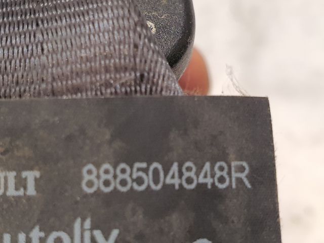 bontott DACIA LOGAN Hátsó középső Biztonsági Öv