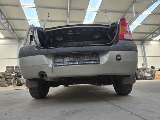 bontott DACIA LOGAN Hátsó Lökhárító (Részeivel)