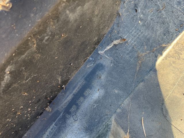 bontott DACIA LOGAN Hátsó Lökhárító (Részeivel)