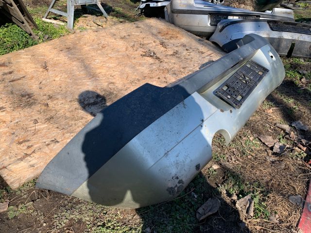 bontott DACIA LOGAN Hátsó Lökhárító (Részeivel)