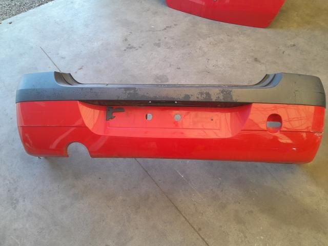 bontott DACIA LOGAN Hátsó Lökhárító (Üresen)