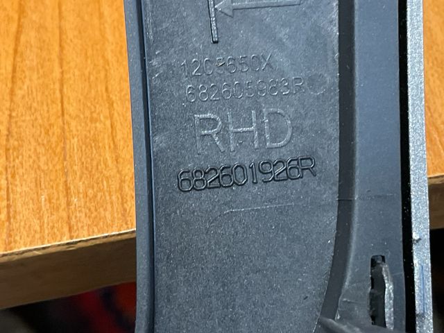 bontott DACIA LOGAN Head-Up Display Keret