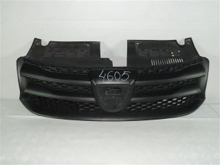 bontott DACIA LOGAN Hűtőrács