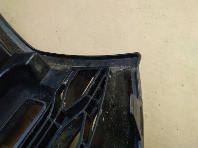 bontott DACIA LOGAN Hűtőrács