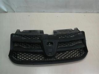 bontott DACIA LOGAN Hűtőrács