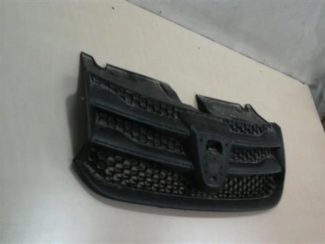 bontott DACIA LOGAN Hűtőrács