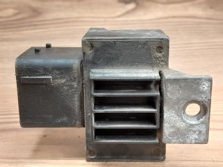 bontott DACIA LOGAN Izzító Relé