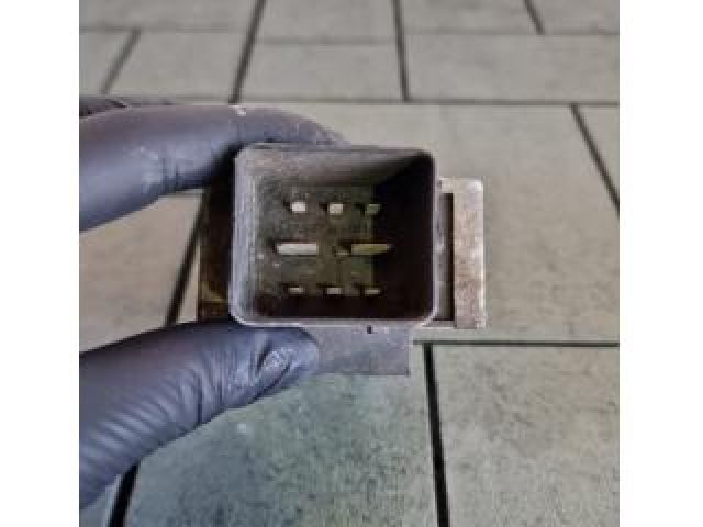 bontott DACIA LOGAN Izzító Relé